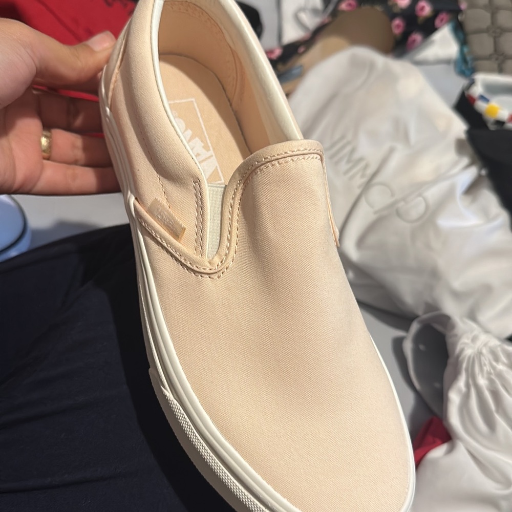 New , never used . Size 7